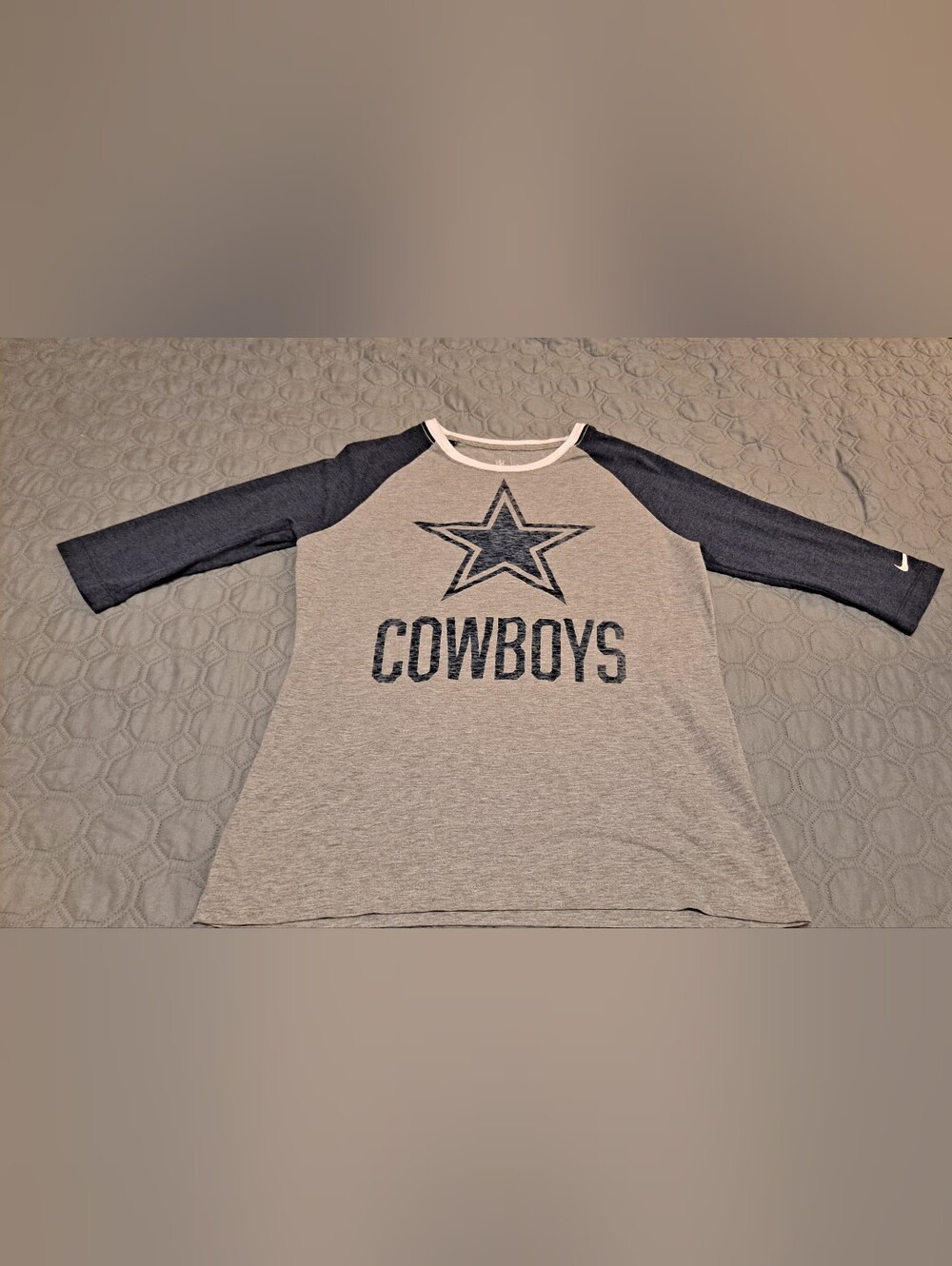 Nike  Dallas Cowboys Grey & Navy Raglan Tee Sz XL womens